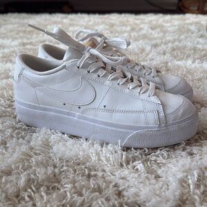 Women’s Nike Blazer Low Platform Triple White